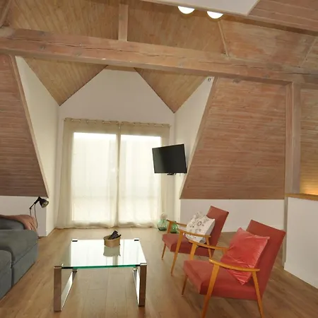 L'hirondelle - Charming Flat - アパート *